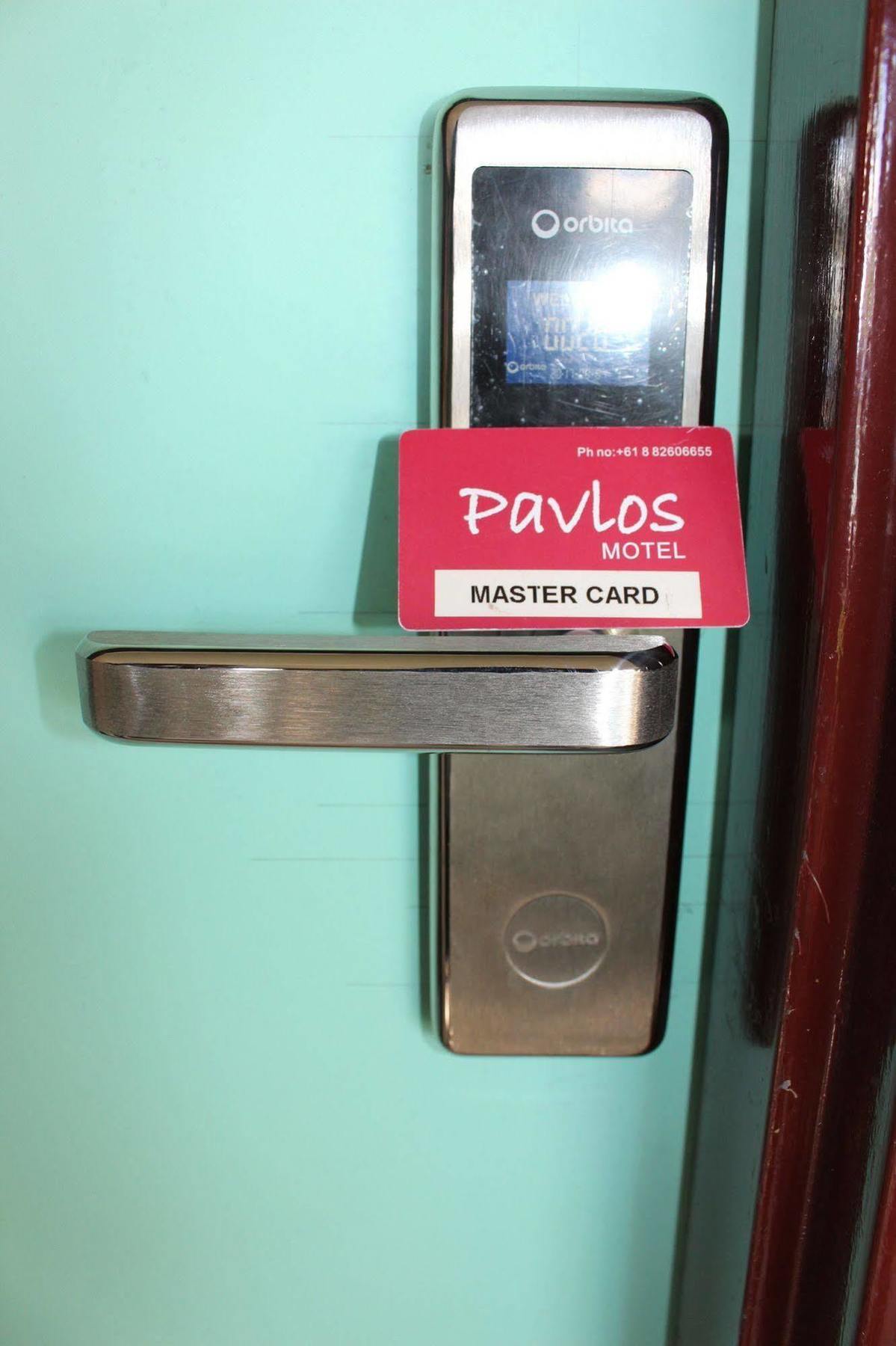 Pavlos Motel Ingle Farm Exterior photo